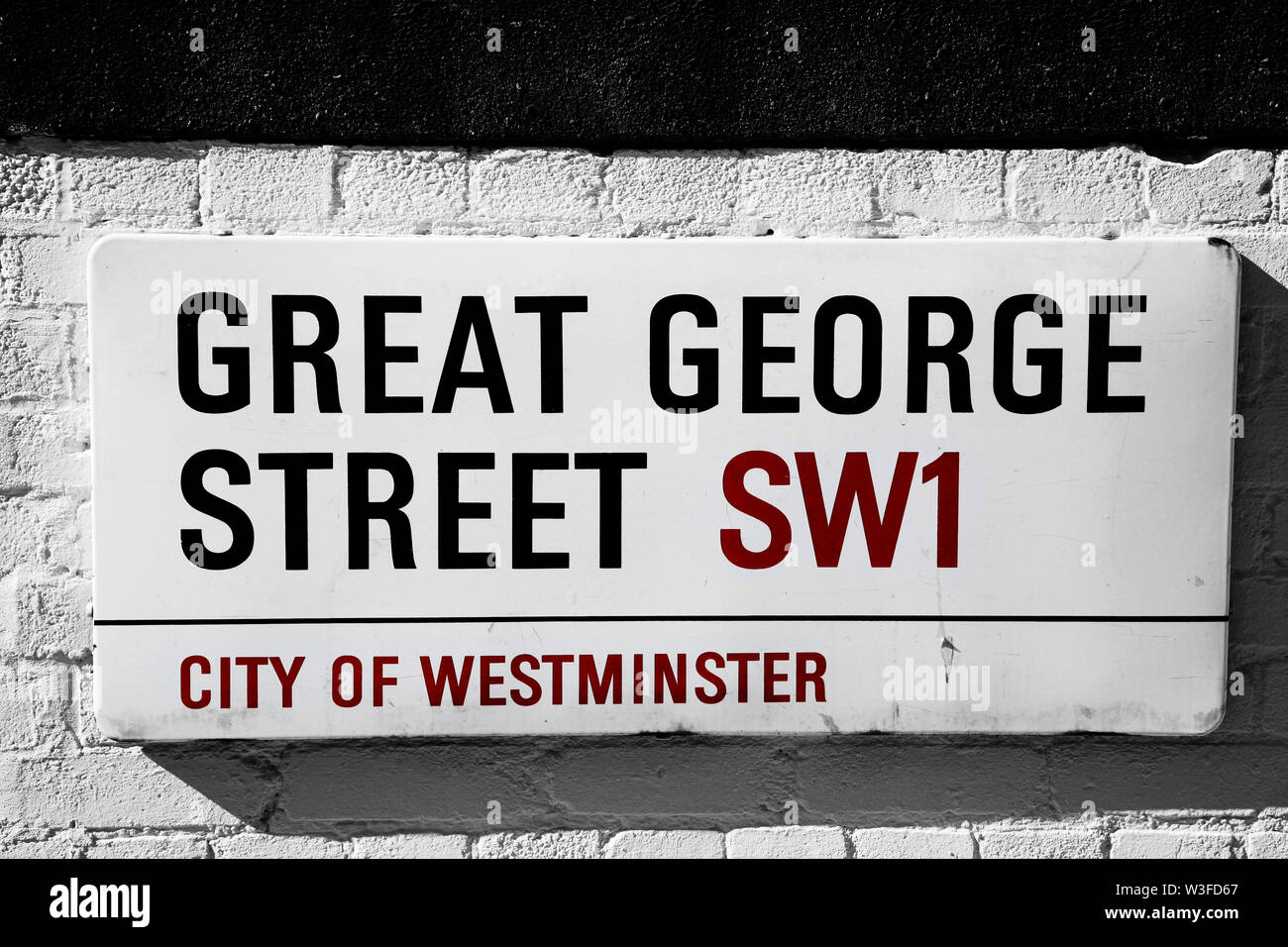 Londra - 26 giugno: London Street segno, Great George Street nel quartiere di Westminster, il 26 giugno 2011, Londra, Regno Unito. Foto Stock