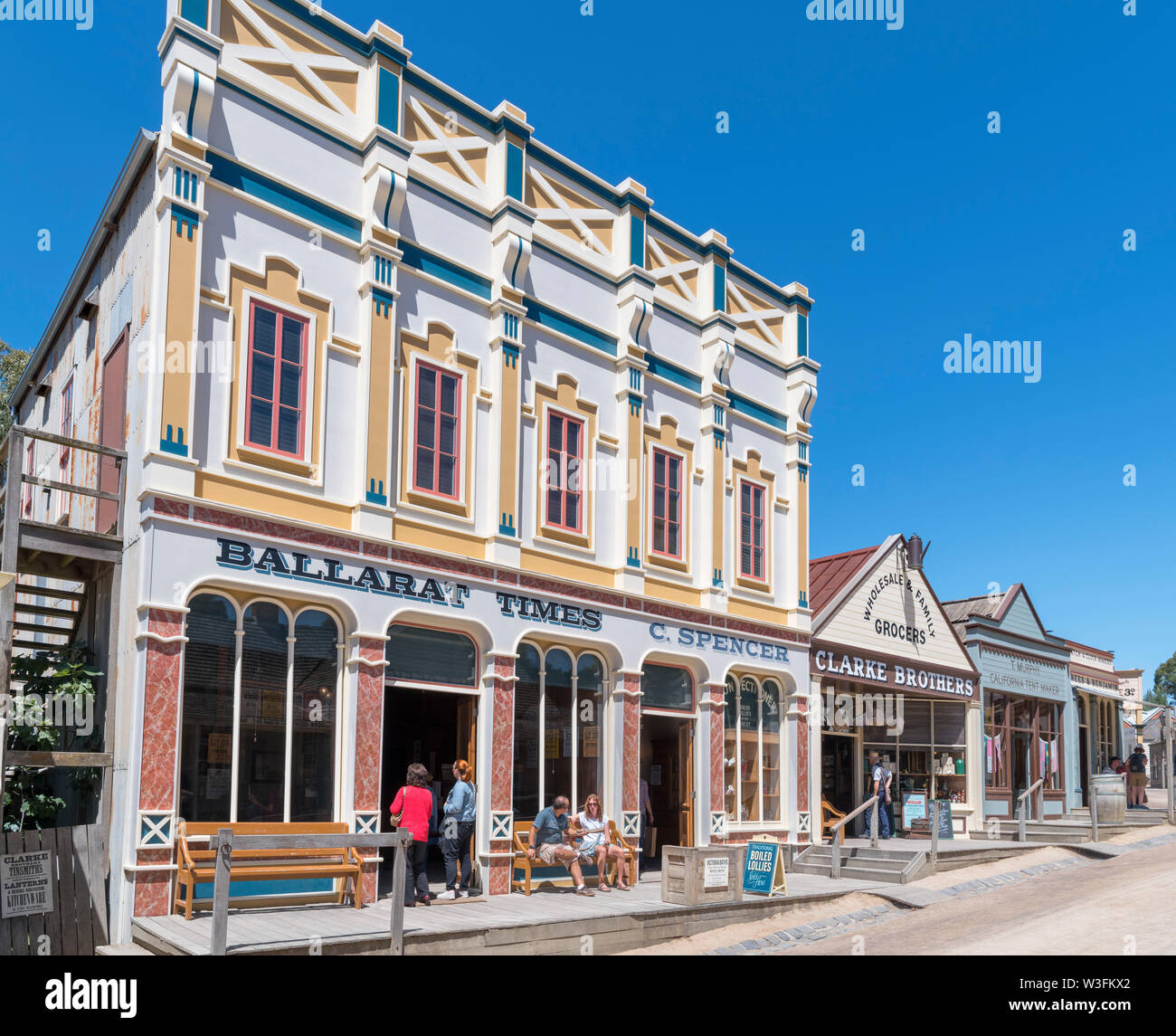 Edifici storici sulla strada principale di Sovereign Hill, un museo a cielo aperto in oro antico città mineraria di Ballarat, Victoria, Australia Foto Stock