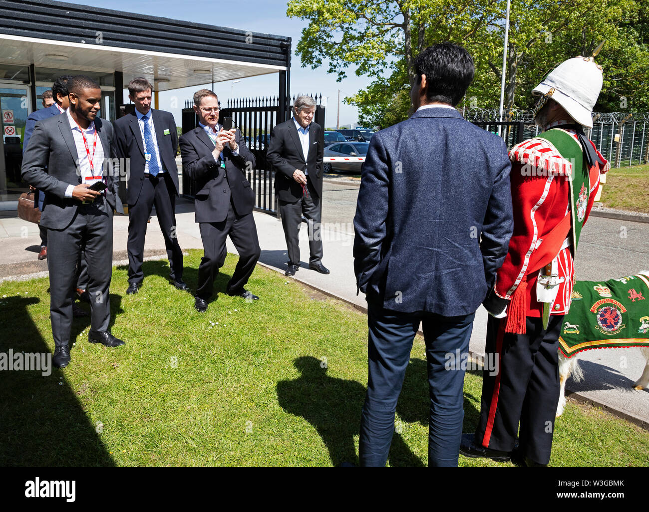 Fotografia di © Jamie Callister. Principali di capra di Jackson e Fusilier Shenkin IV di rendere uno speciale aspetto per la scheda Qioptiq visita 14 Maggio 2019 Foto Stock