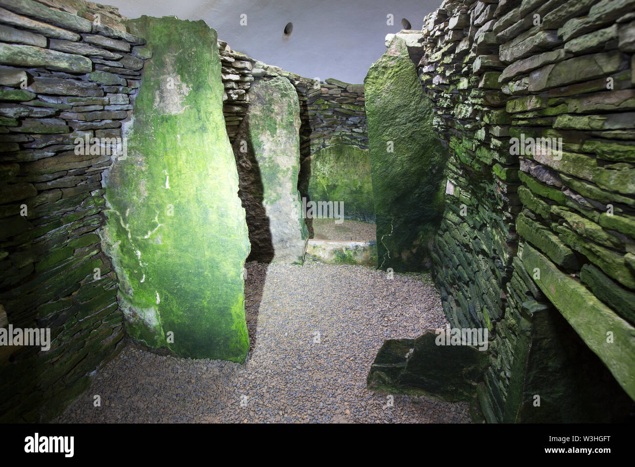 Unstan chambered cairn, neolitico un tumulo sulla terraferma Orkney, Scotland, Regno Unito. Foto Stock