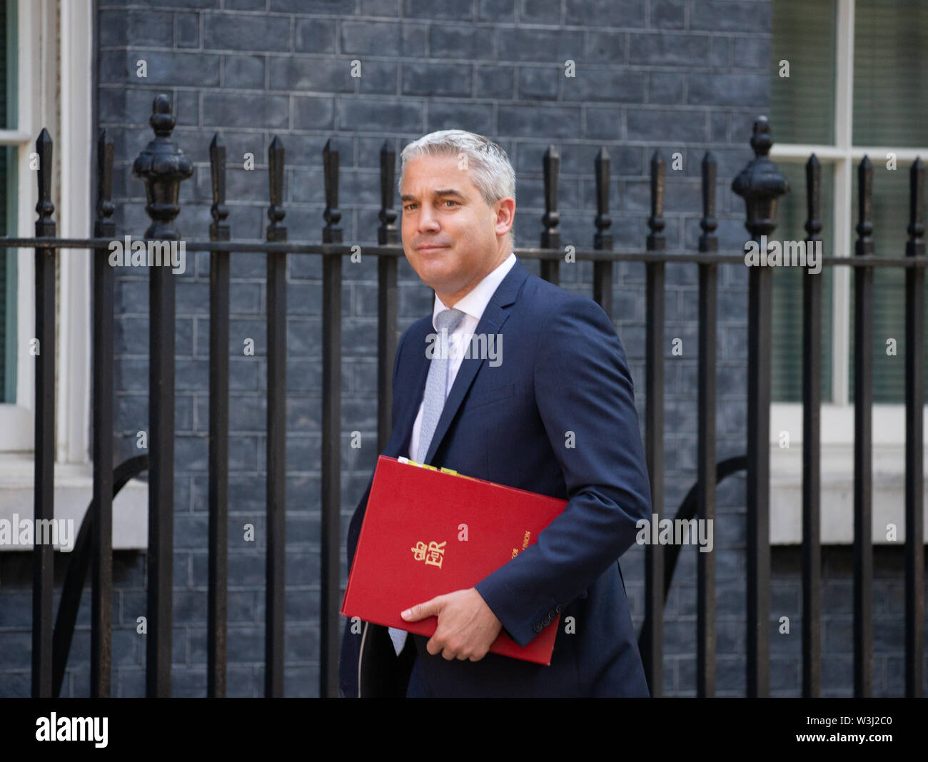 Londra, Regno Unito. 16 Luglio, 2019. Stephen Barclay, Segretario Brexit, arriva per la riunione di gabinetto. Theresa Maggio è di presiedere è forse la sua ultima riunione del gabinetto prima che essa passi verso il basso il 24 luglio. Credito: Tommy Londra/Alamy Live News Foto Stock