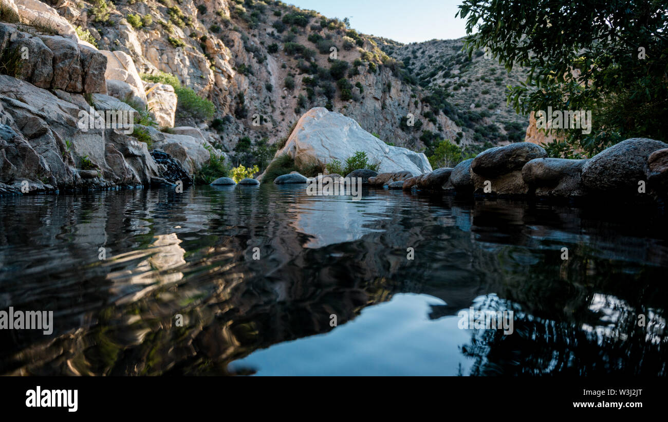 Al Deep Creek Hot Springs in California, Stati Uniti d'America. Foto Stock