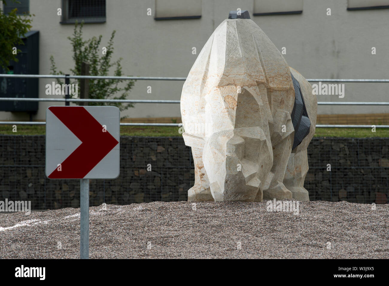 Presentazione della statua di rhino nel centro del cerchio su strada, rappresentante del Sudan, il fine ultimo del nord di rinoceronte bianco maschio nel mondo, si è tenuto il 16 luglio 2018, in Dvur Kralove nad Labem, Repubblica Ceca. (CTK foto/Josef Vostarek) Foto Stock