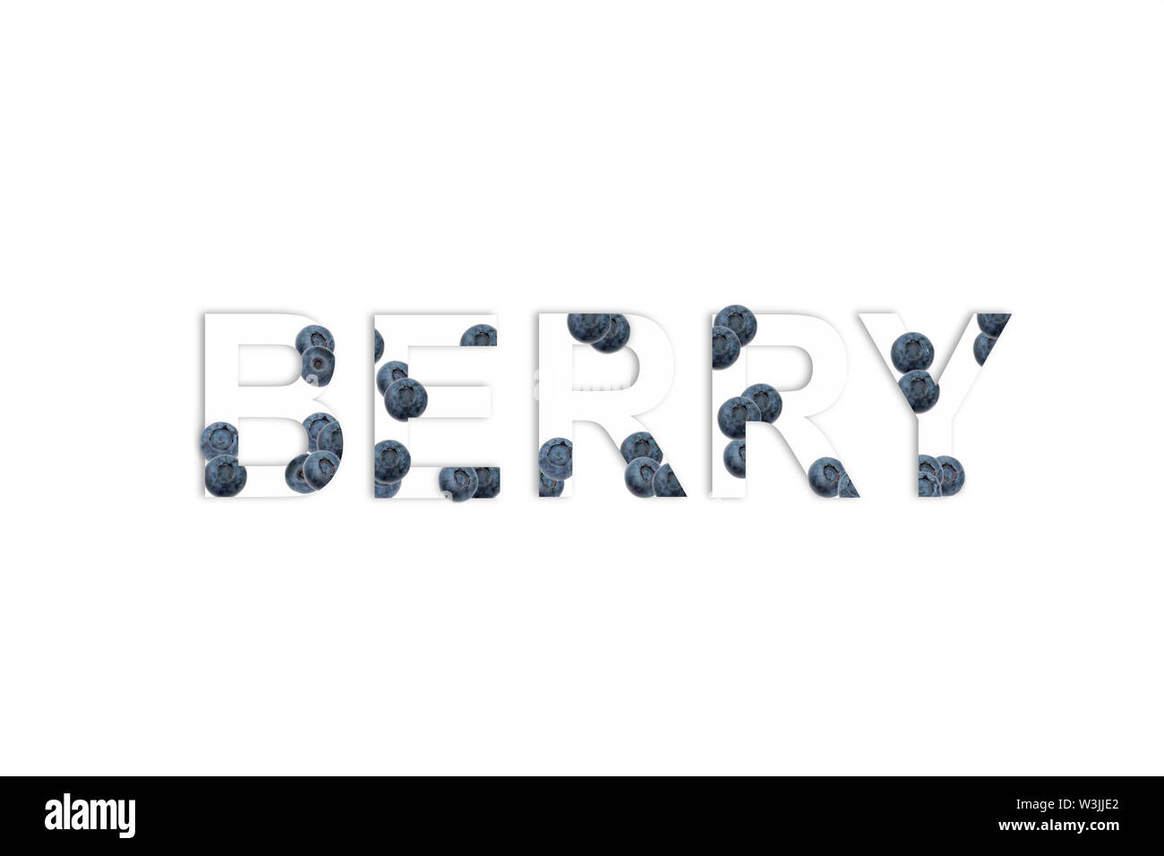 La parola Berry creato con mirtilli su sfondo bianco Foto Stock