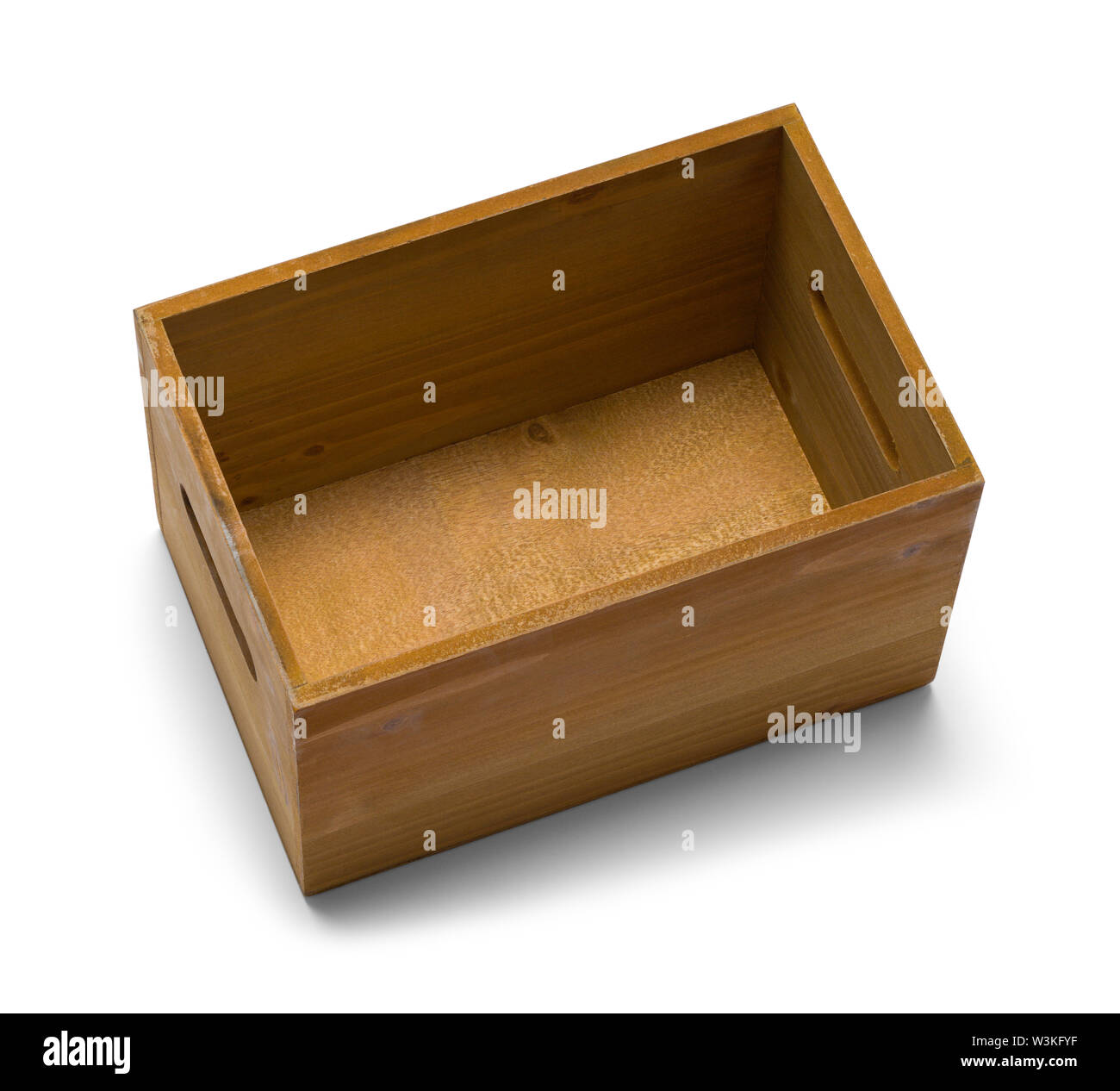 Aprire piccola scatola di legno isolato su sfondo bianco. Foto Stock