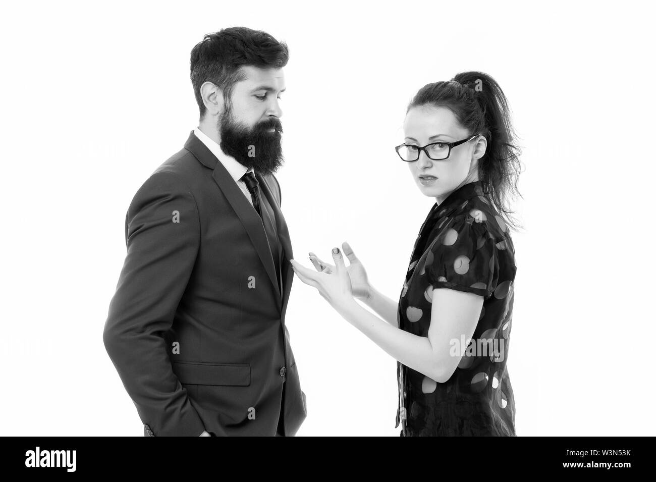 Paio di conflitti e di controversia. malinteso sul lavoro. discussione tra imprenditore e donna. conflitto aziendale. sostengono tra imprenditore e imprenditrice. Risolvere il problema della gestione dei conflitti. Foto Stock