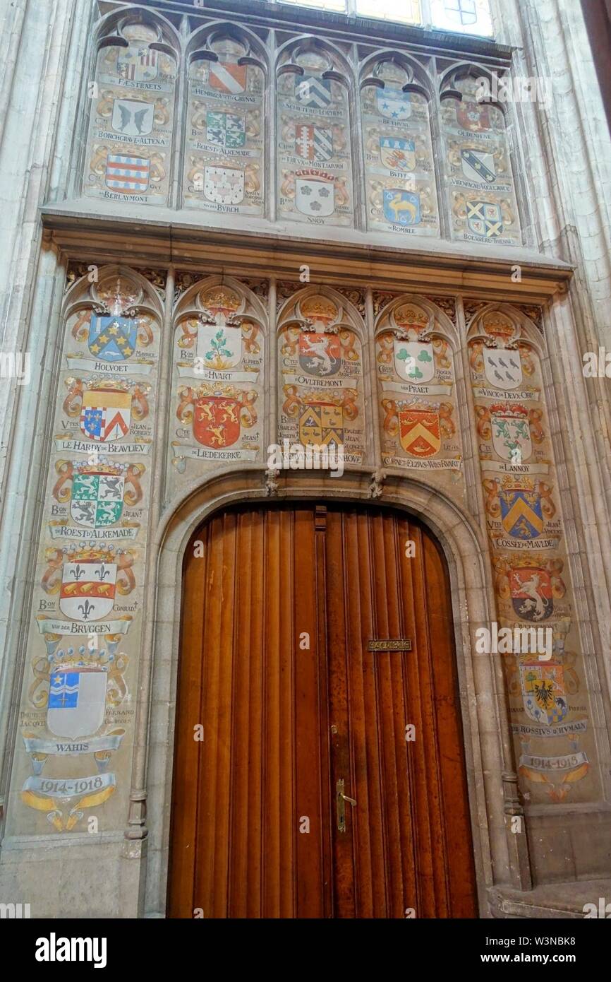 Stemmi - Église Notre Dame du Sablon - Bruxelles, Belgio - Foto Stock