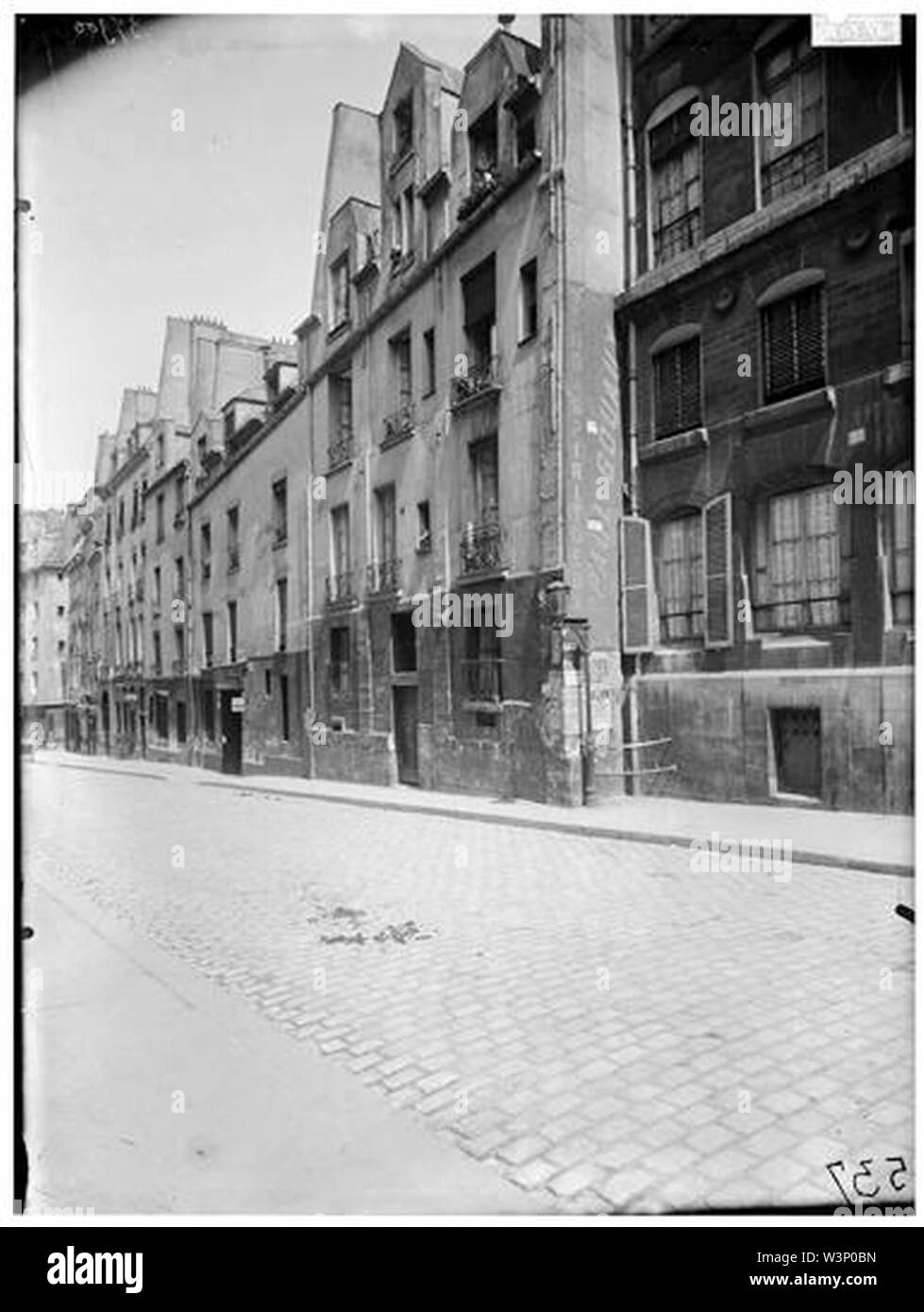 Collège Fortet (ancien) - Vue générale sur rue - Paris 05 - Médiathèque de l'architecture et du patrimoine - APMH00037900. Foto Stock