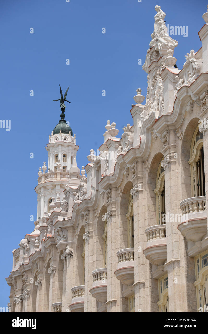 America, Caraibi, Cuba, La Habana, Paseo del Prado, il Gran Teatro de La Habana Alicia Alonso Foto Stock