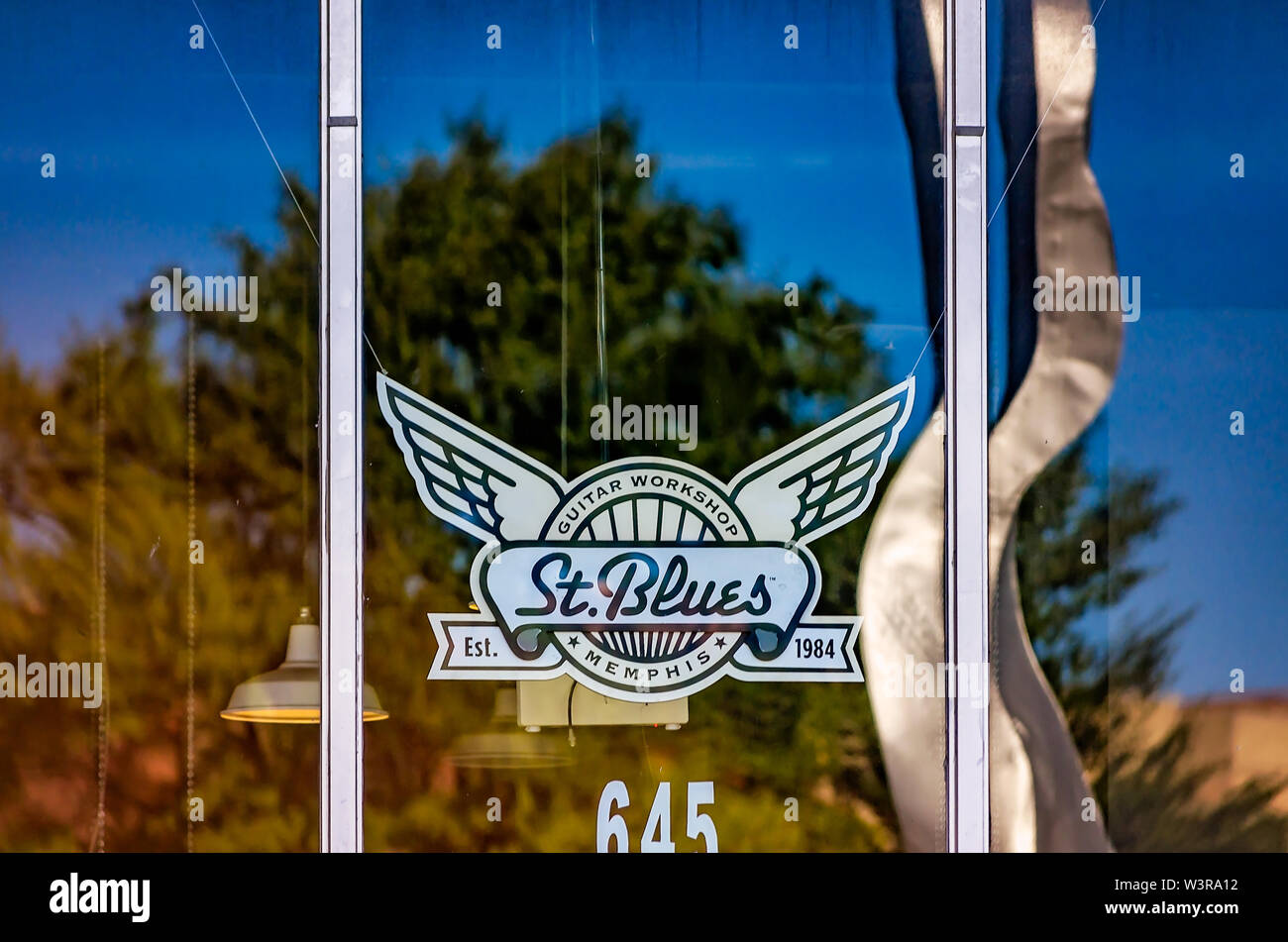 San Blues Guitar Workshop è raffigurato, Sett. 13, 2015, a Memphis, Tennessee. La società fa il boutique chitarre elettriche e Astuccio per sigari chitarre. Foto Stock
