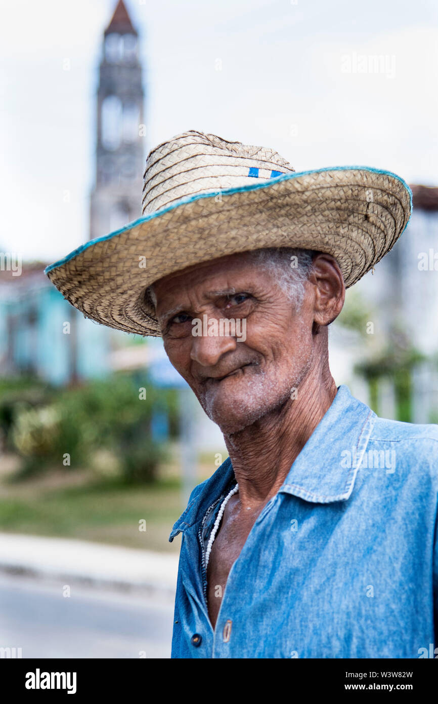 Ritratto di uomo cubano in Trinidad, Cuba Foto Stock