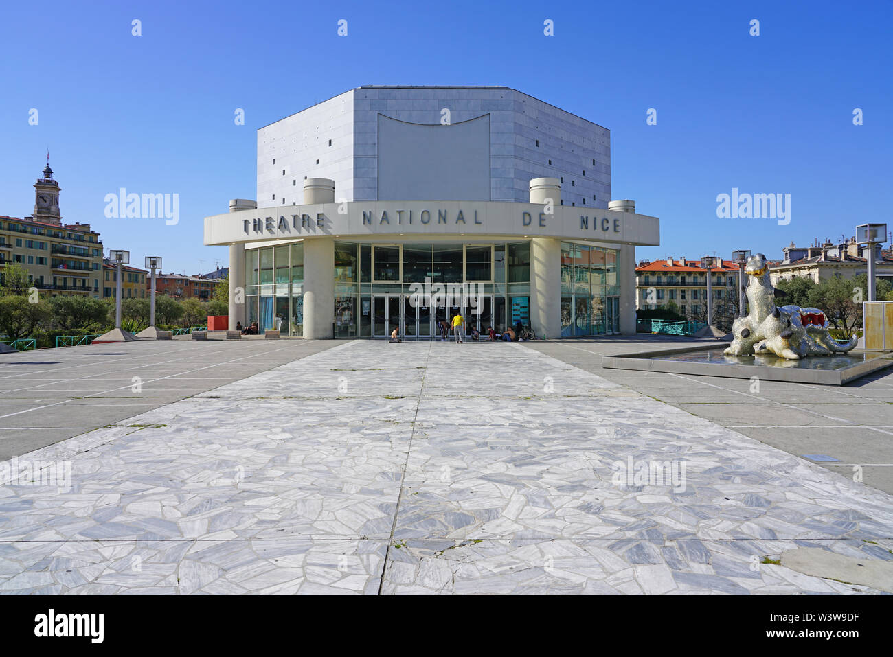 Nizza, Francia -17 APR 2018- Veduta del Teatro Nazionale de Nice (TNN), un punto di riferimento teatro di Nizza, Francia. Foto Stock