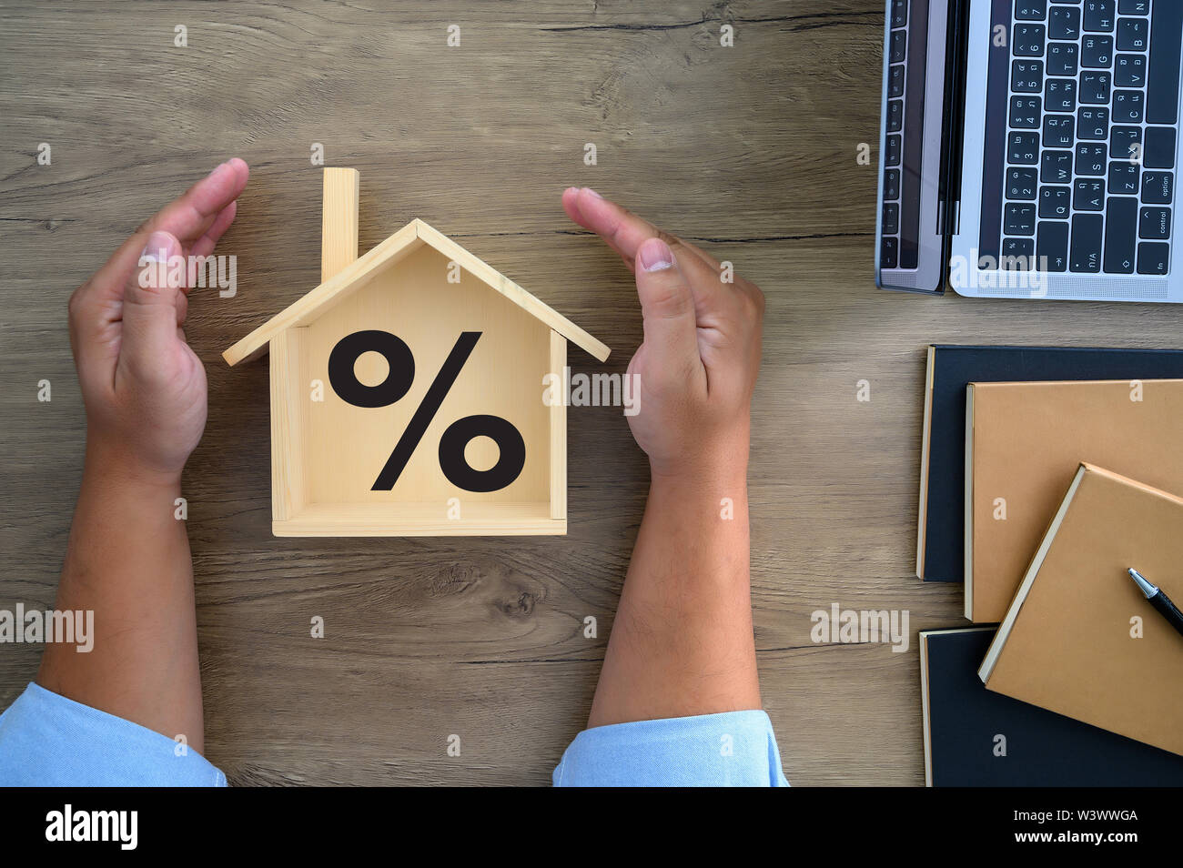 Tassi ipotecari business concetto di alloggiamento di investimento immobiliare di tassi di interesse Foto Stock
