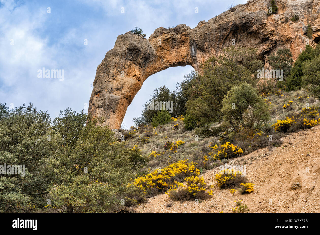 Arco Naturale, Montes Universales area, vicino al villaggio di Royuela, provincia di Teruel, Aragona, Spagna Foto Stock