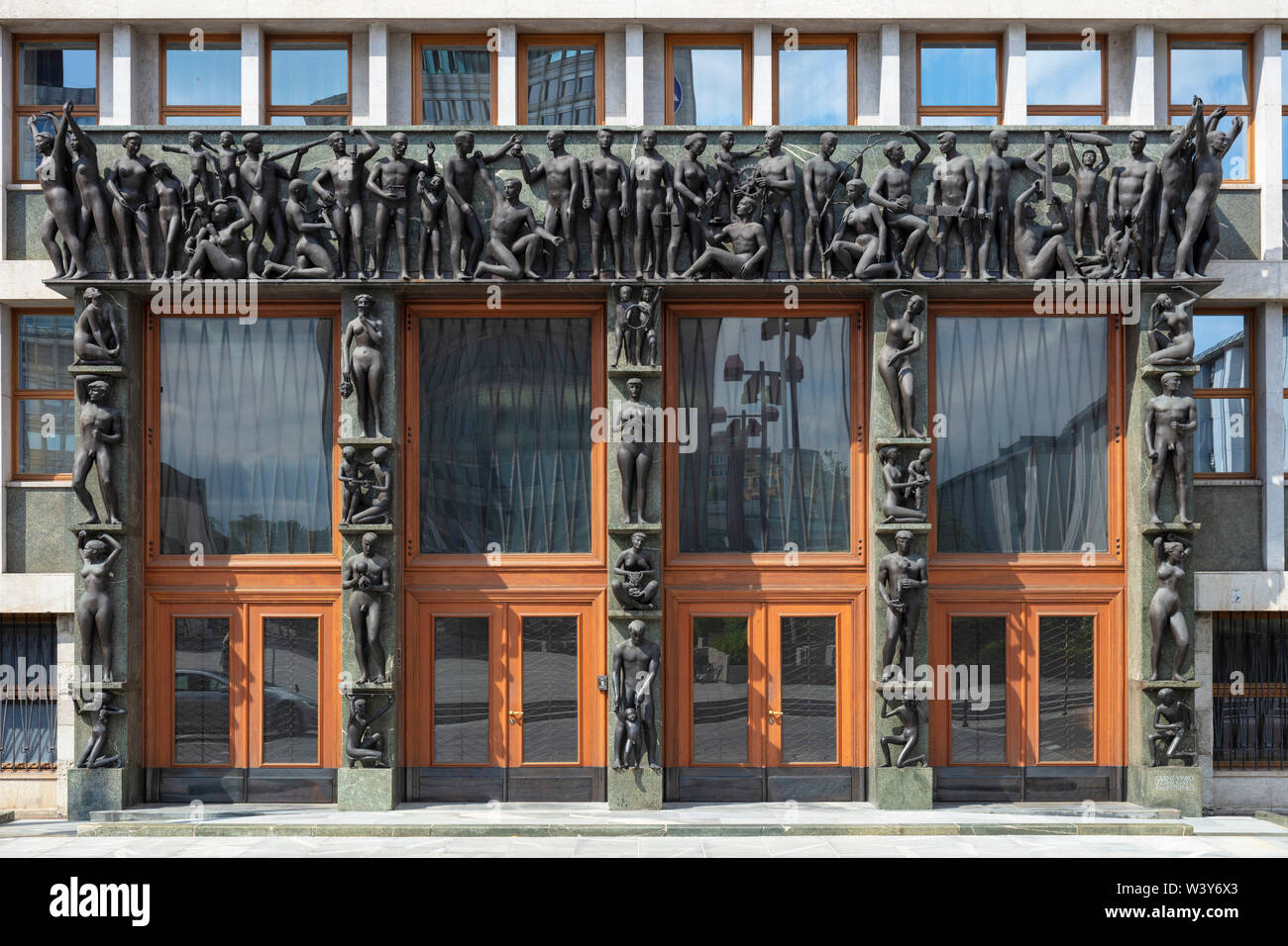 Il parlamento sloveno edificio assemblea nazionale edificio Šubičeva ulica Trg Republike square Ljubljana Slovenia EU Europe Foto Stock