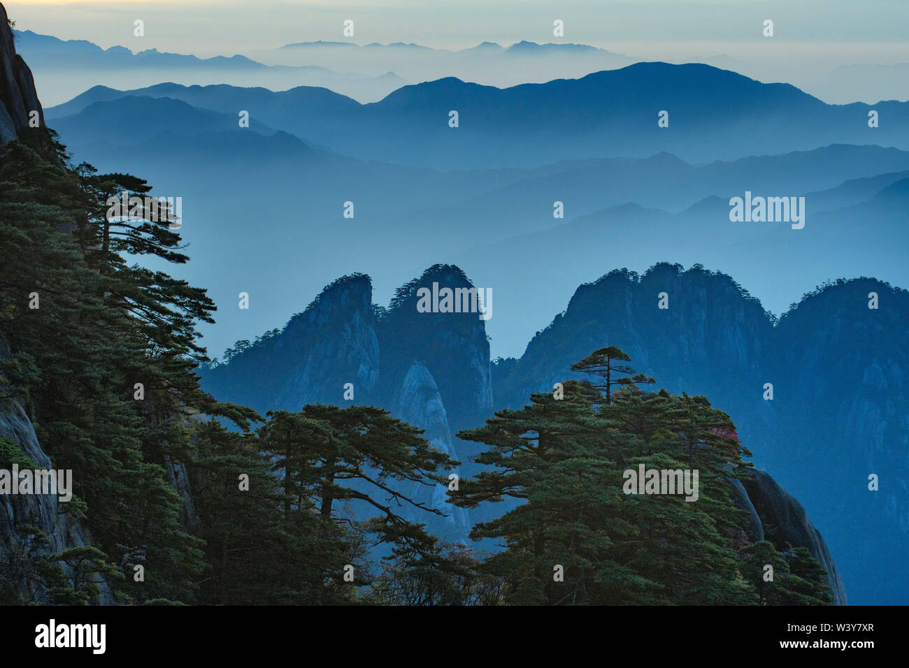 Asia, Cina, provincia di Anhui, Monte Huangshan , UNESCO, gialle di montagna, Foto Stock