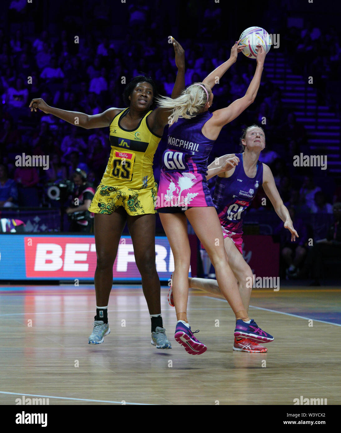 Sarah MacPhail (Scozia) in azione al M&S Bank Arena durante una vitalità Netball Per la Coppa del Mondo in Liverpool.Giamaica ha vinto 67-36. Foto Stock