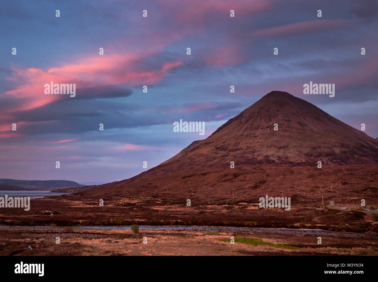 Sonnenaufgang auf der Isola di Skye, Schottland Foto Stock