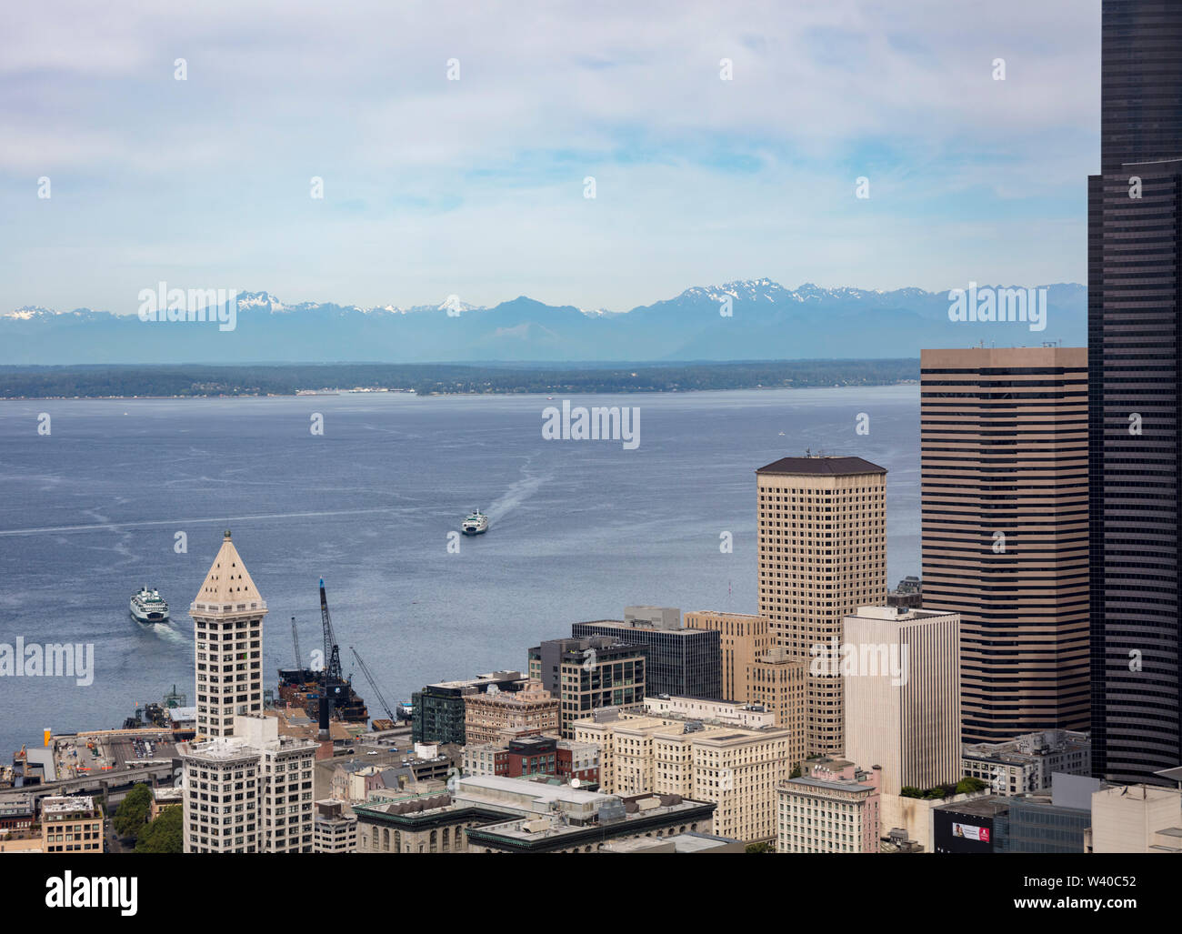 Vista aerea del centro cittadino di Seattle, nello Stato di Washington, USA Foto Stock