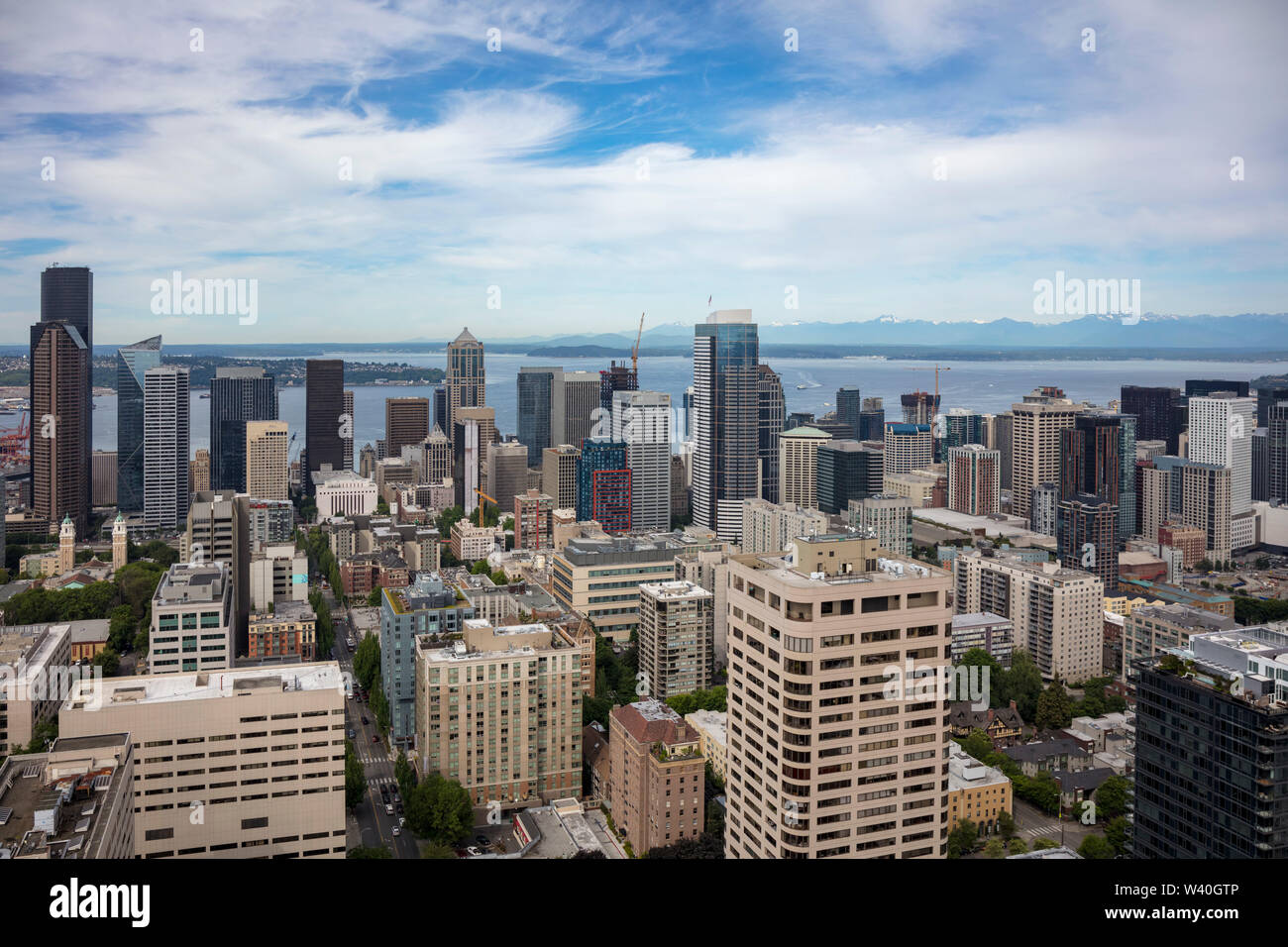 Vista aerea del centro cittadino di Seattle, nello Stato di Washington, USA Foto Stock