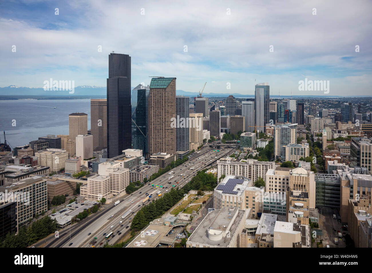 Vista aerea del centro cittadino di Seattle, nello Stato di Washington, USA Foto Stock