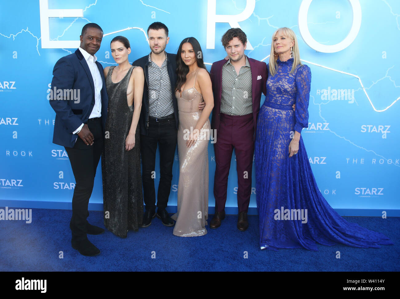 LA Premiere di Starz 'l'Rook' dotata di: Adrian Lester, Emma Greenwell, Ronan Raftery, Olivia Munn, Jon Fletcher, Joely Richardson dove: Los Angeles, California, Stati Uniti quando: 18 giu 2019 Credit: FayesVision/WENN.com Foto Stock