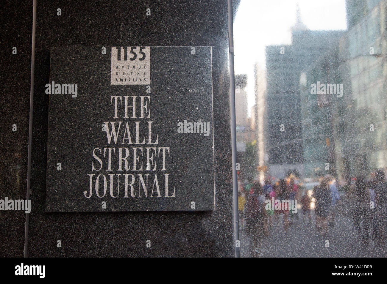 Il Wall Street Journal segno nel suo edificio Foto Stock