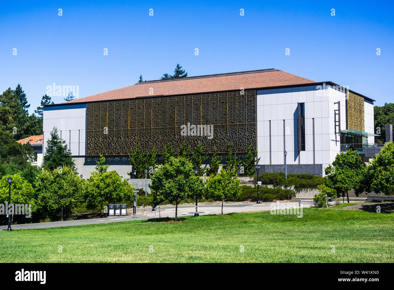 Luglio 13, 2019 Berkeley / CA / STATI UNITI D'AMERICA - C. V. Starr East Asian Biblioteca il più grande del suo genere negli Stati Uniti con oltre 1 milioni di volumi) edificio Foto Stock