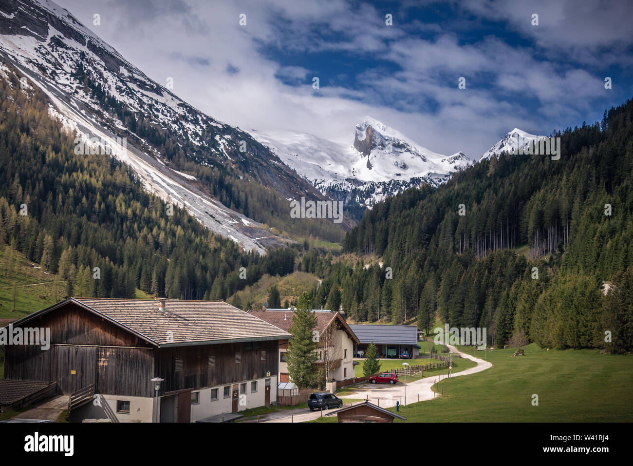 Hintertux, Austria, la molla, la vita del villaggio Foto Stock