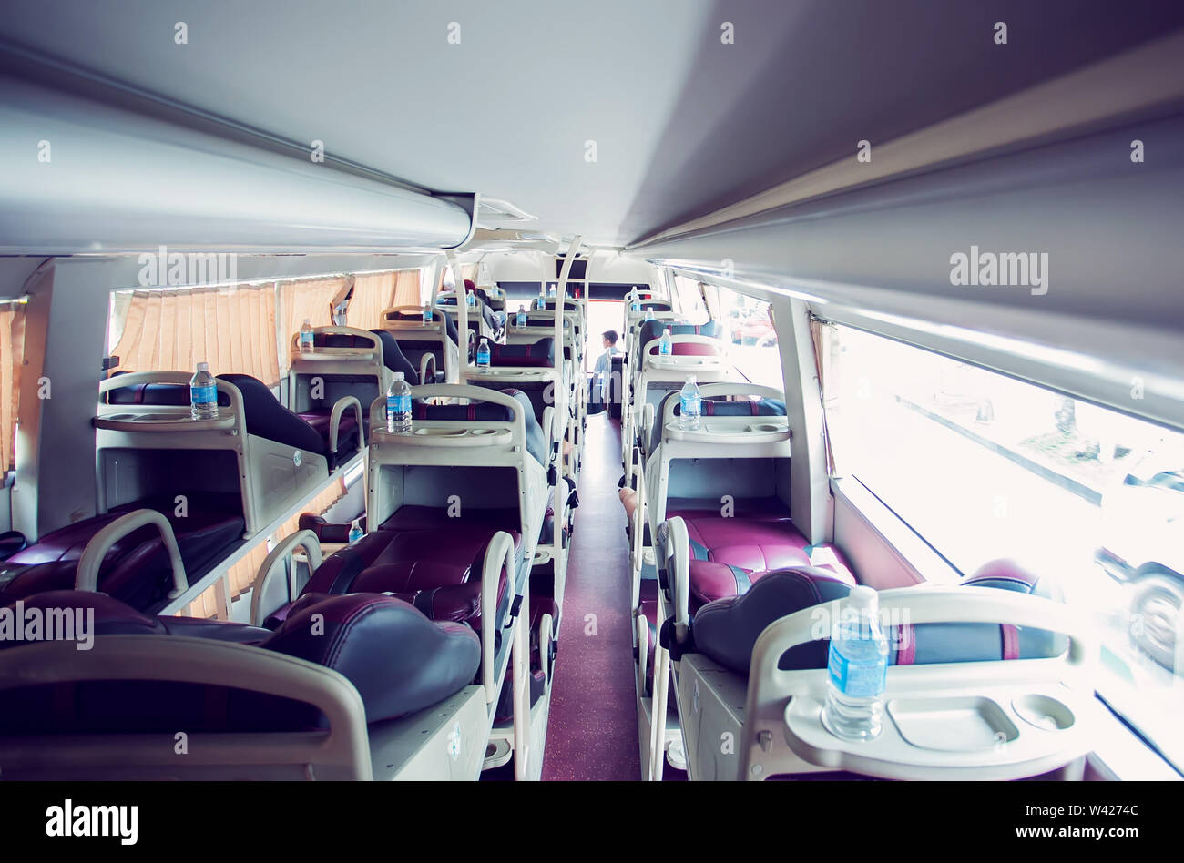 Interno della traversina bus per i turisti e gli altri passeggeri Foto Stock