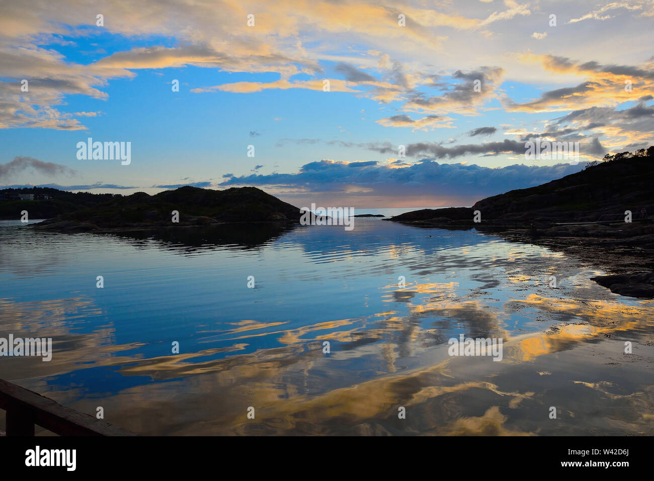 Il cielo e la terra, Wolken, Himmel und Erde Natur Fotografie Foto Stock