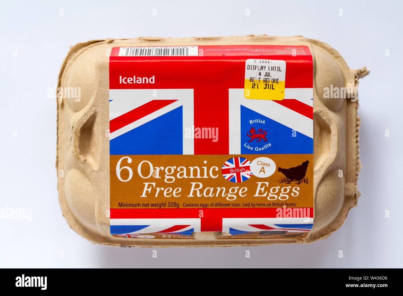 Cartone di Islanda 6 organic British Free Range uova isolate su sfondo bianco - eggbox scatola per uova Foto Stock