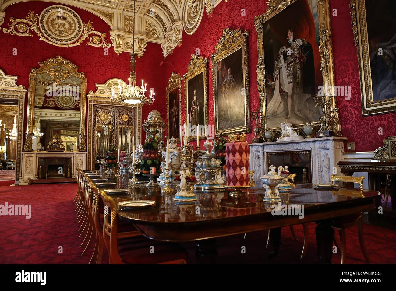 La regina Victoria Palace all'apertura estiva di Buckingham Palace .apertura 20 luglio 2019 . A Buckingham Palace Londra UK .. Foto Stock