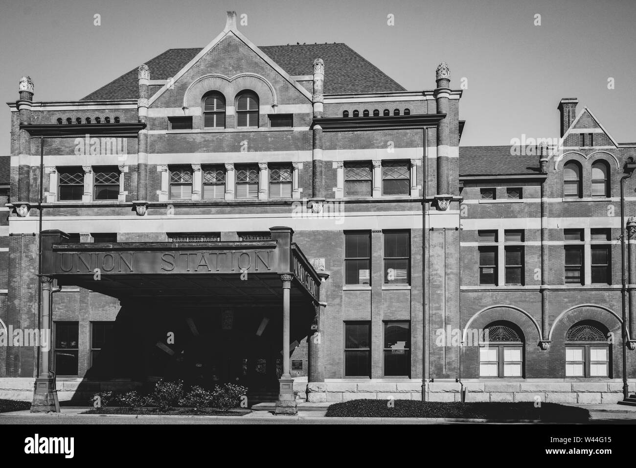 La Union Station Building, con ripresa romanica elementi, costruito nel 1898, ravvivato per locatari commerciali e Centro Visitatori di Montgomery, AL Foto Stock