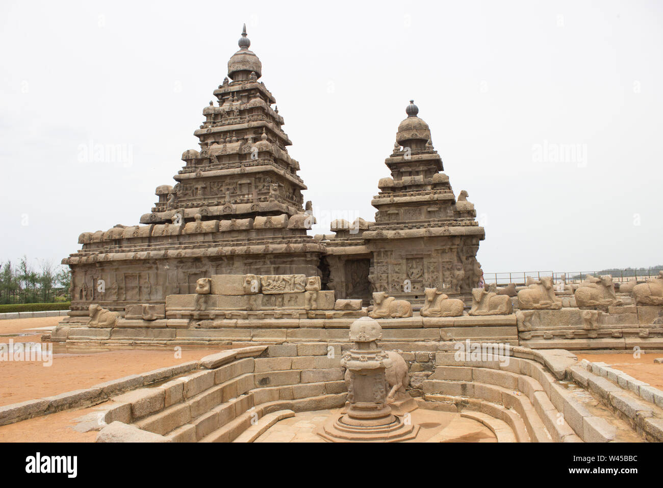 Il tempio di Mahabalipuram presso la costa vicino a Chennai Foto Stock