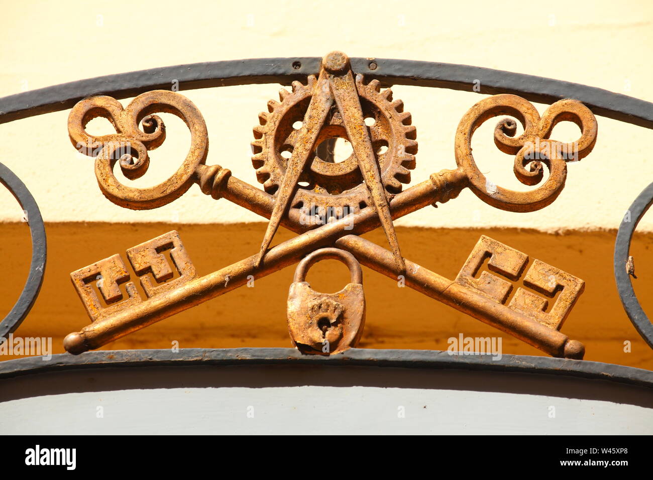 Chevalier stemma con chiave, Aschaffenburg; Bassa Franconia; franchi; Baviera; Germania; Europa mi Chevalier wappen mit Schlüßel, Aschaffenburg; Unte Foto Stock