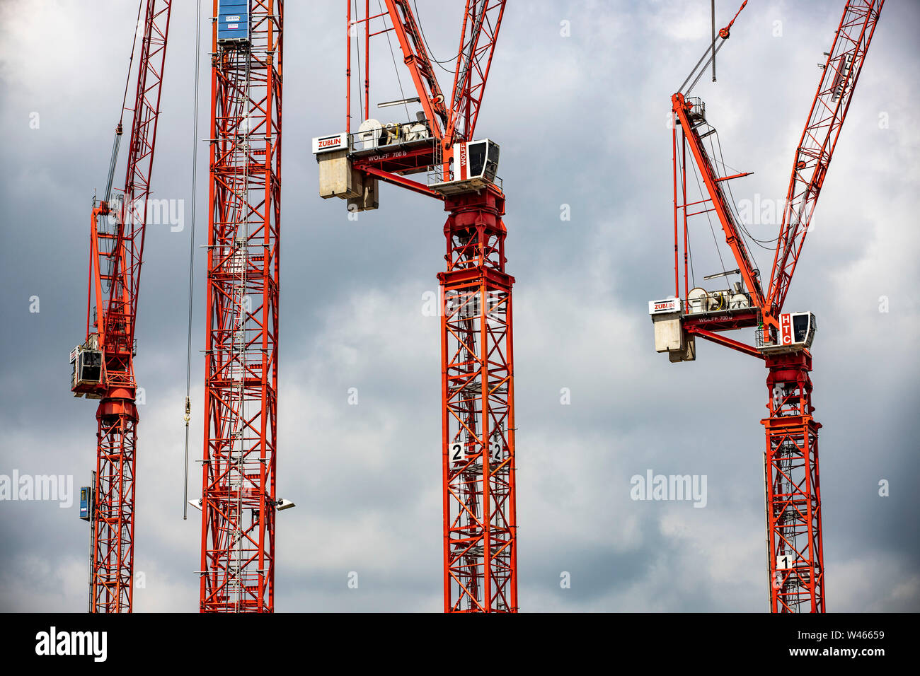 Gru per edilizia, sito in costruzione in Amsterdam, Foto Stock