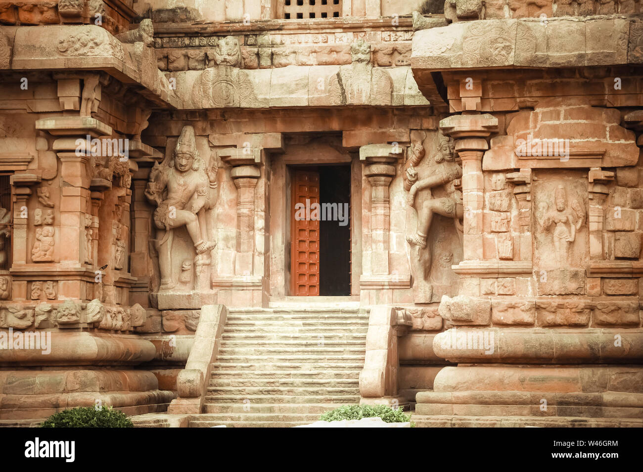 Ingresso centrale a Gangaikonda Cholapuram Tempio. Grande architettura del tempio indù dedicato a Shiva. India del sud, Tamil Nadu, Thanjavur (Trichy) Foto Stock