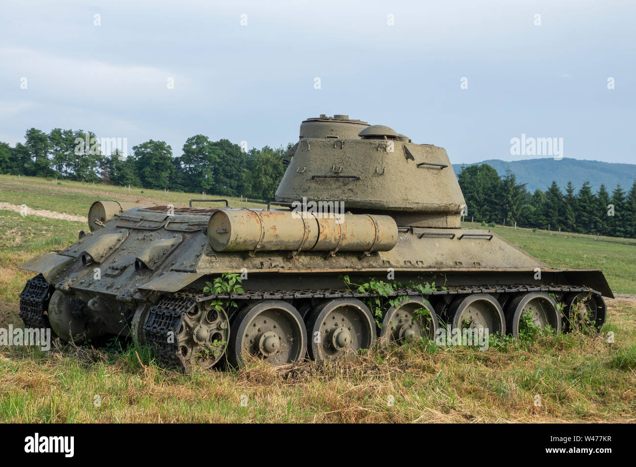 Carro armato T-34 nella "Valle della morte" (Údolie smrti). Kapisova, Slovacchia Foto Stock