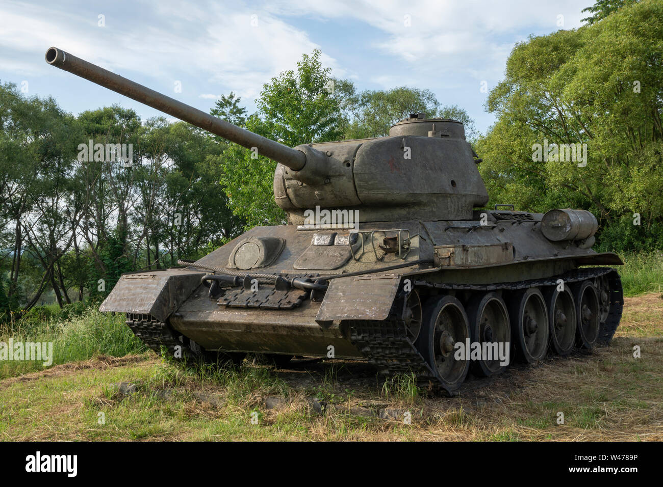 Carro armato T-34 nella "Valle della morte" (Údolie smrti). Kapisova, Slovacchia Foto Stock