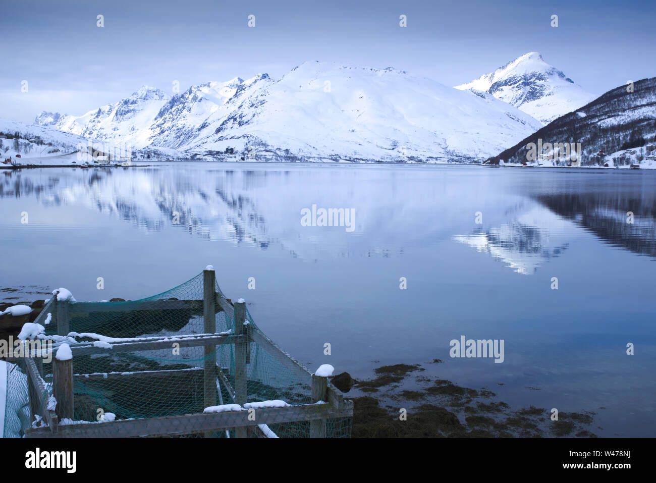 Kaldfjord in inverno, Tromso, Norvegia Foto Stock