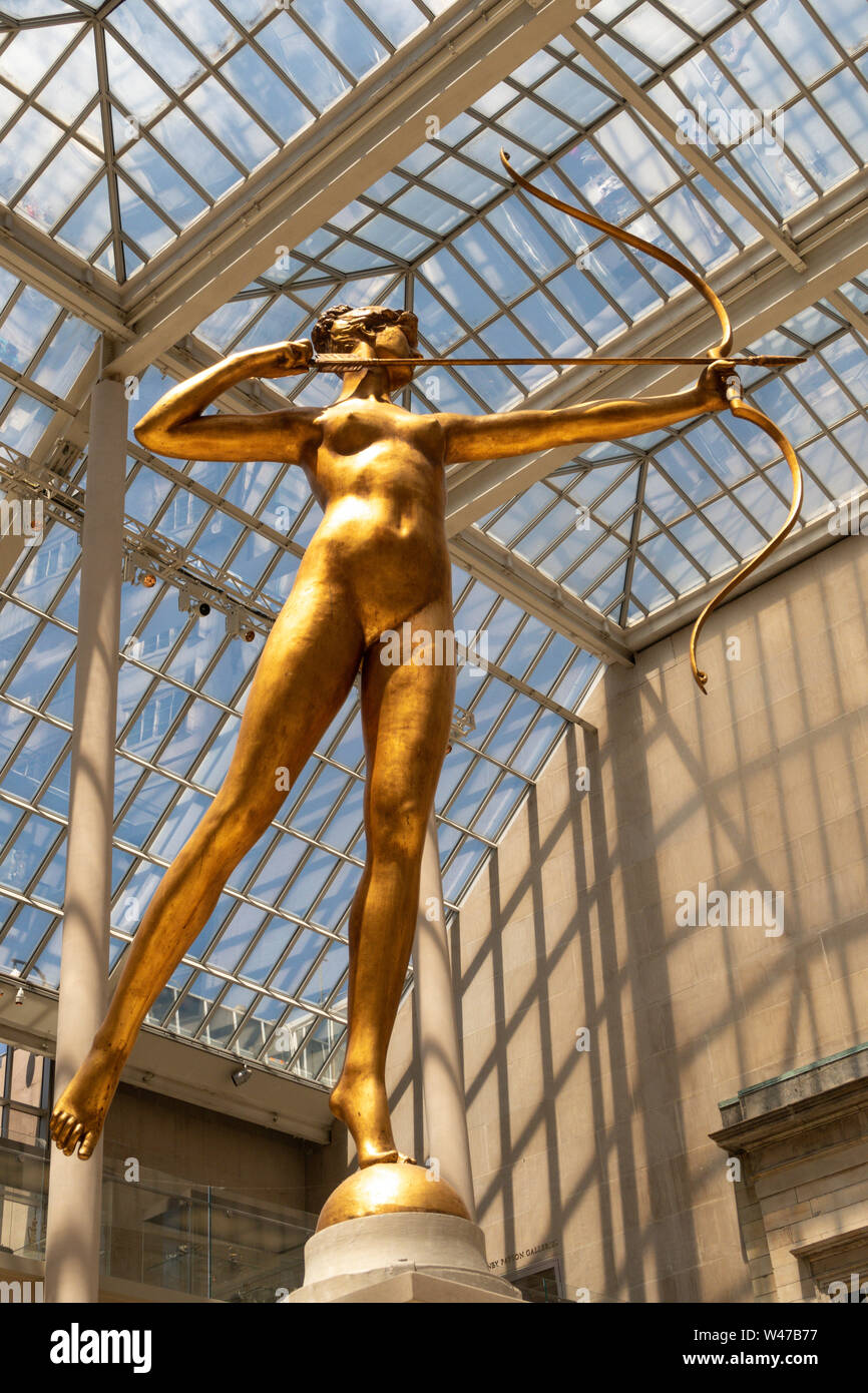 Charles Engelhard Court nell'ala dell'arte americana, il Metropolitan Museum of Art, New York, USA Foto Stock