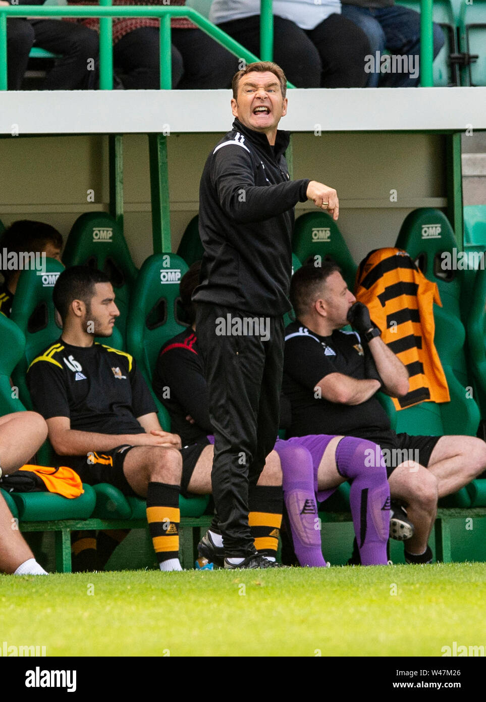 Betfred Scottish League Cup - Hibernian v Alloa. Easter Road Stadium, Edimburgo, Midlothian, Regno Unito. 20/07/2019. Pic mostra: Alloa il nuovo manager, Peter Grant, durante il primo semestre come Hibs ospitano Alloa in Betfred League Cup a Easter Road Stadium, Edimburgo Credito: Alamy/Ian Jacobs Foto Stock
