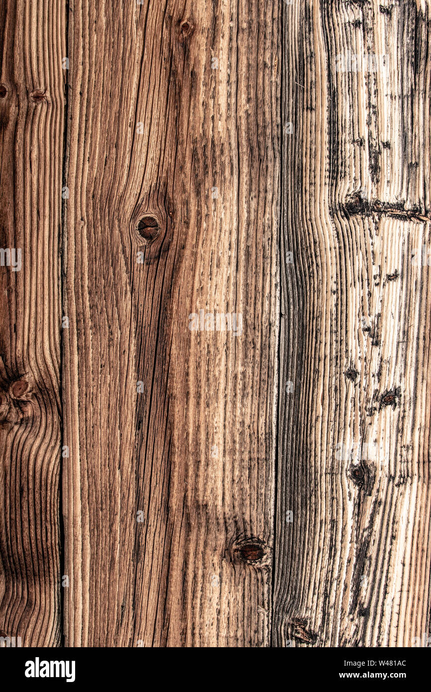 Parete marrone plance di consistenza e di sfondo. Svuotare il vecchio legno Vintage Grunge superficie. Foto Stock