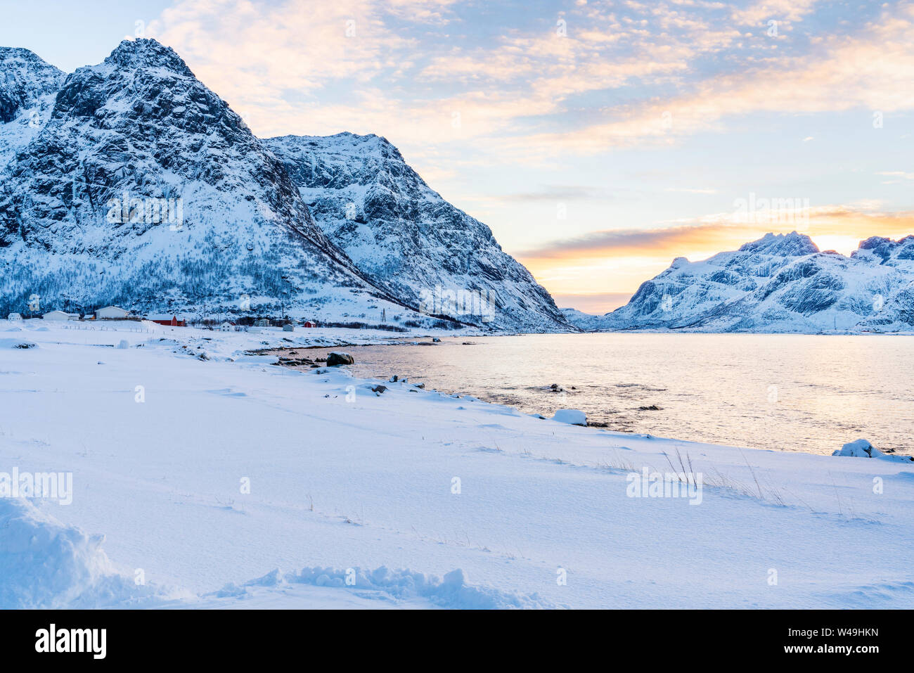 Vareidsundet, Vareid, Flakstadøya, Lofoten, Nordland, Norvegia, Europa Foto Stock