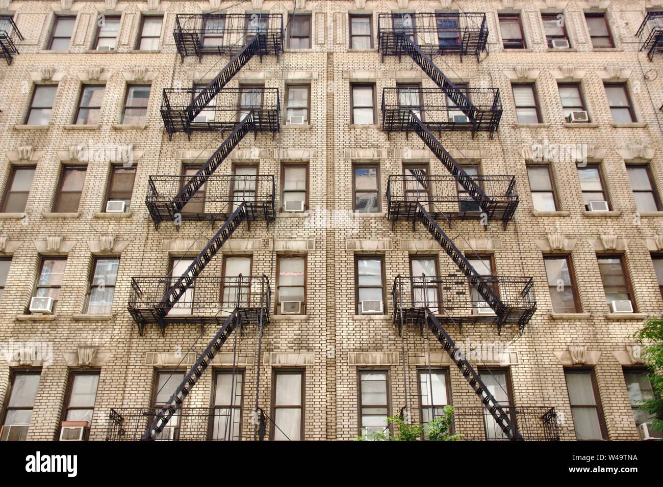 Simmetria in un appartamento a Manhattan, New York Foto Stock