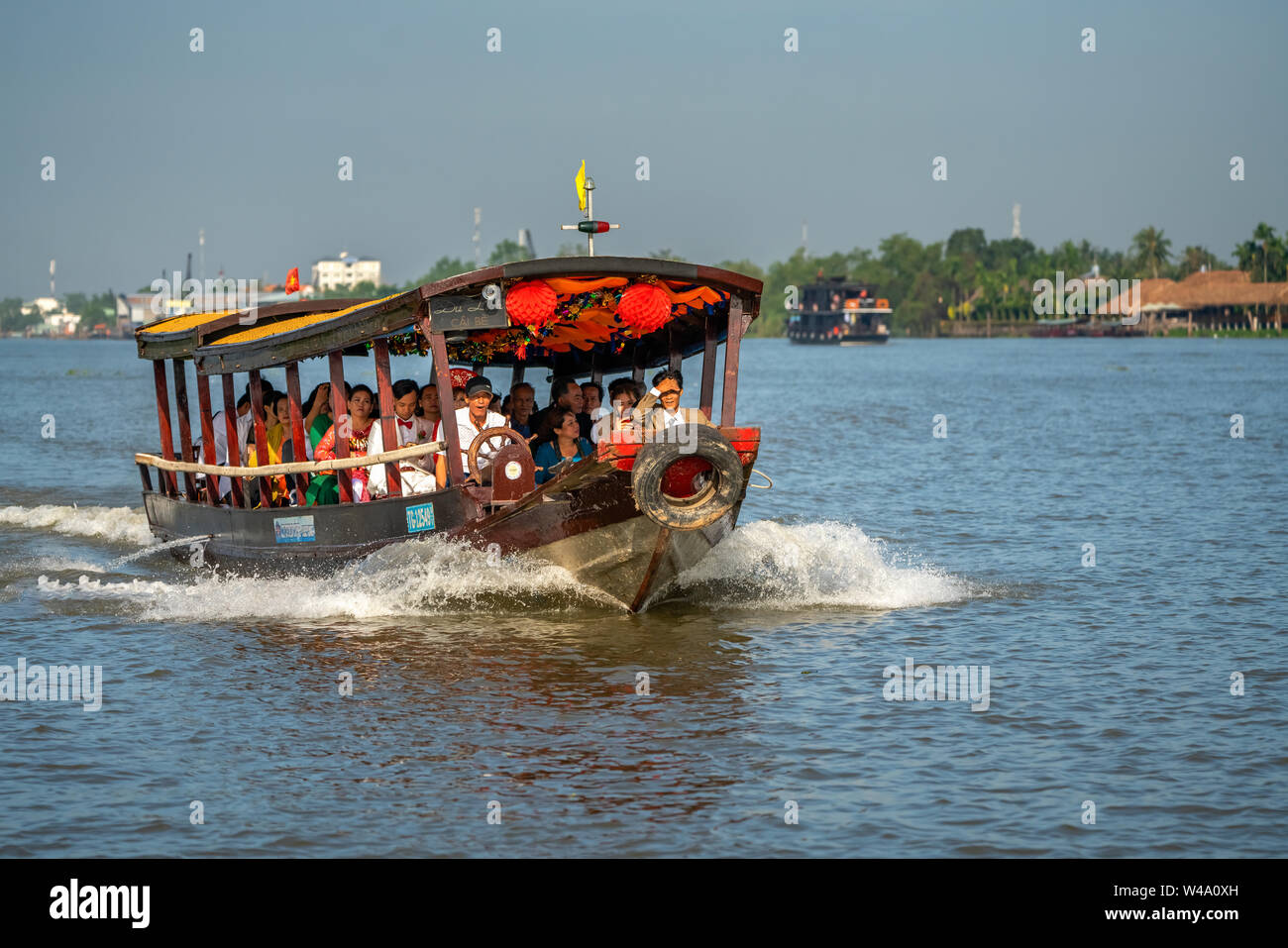 Vista aerea del matrimonio sul fiume Mekong. Delta del Mekong, Can Tho, Vietnam Foto Stock