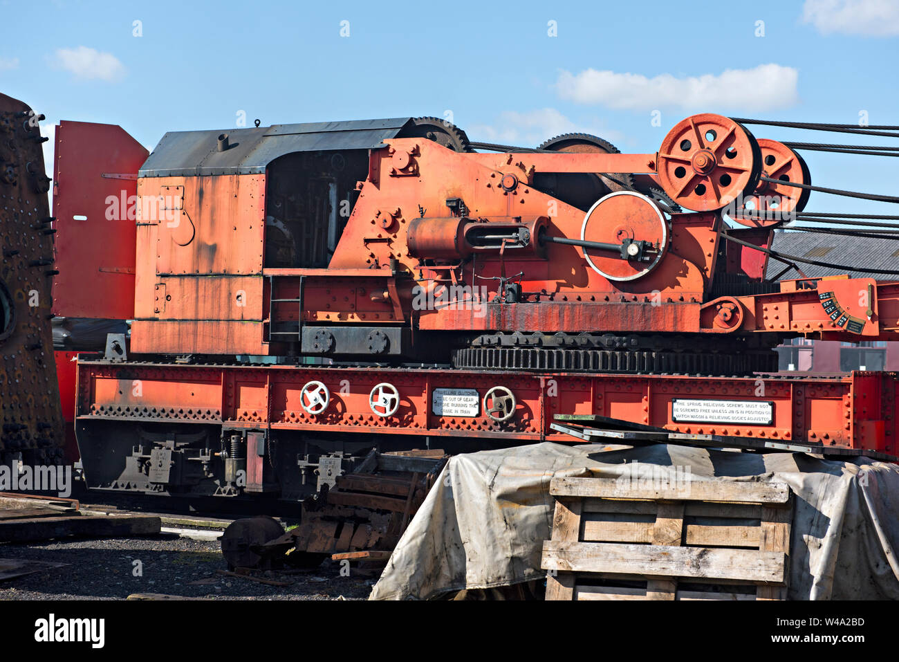 Un vintage gru a vapore nel cortile a Wansford sul Nene Valley Railway, REGNO UNITO Foto Stock