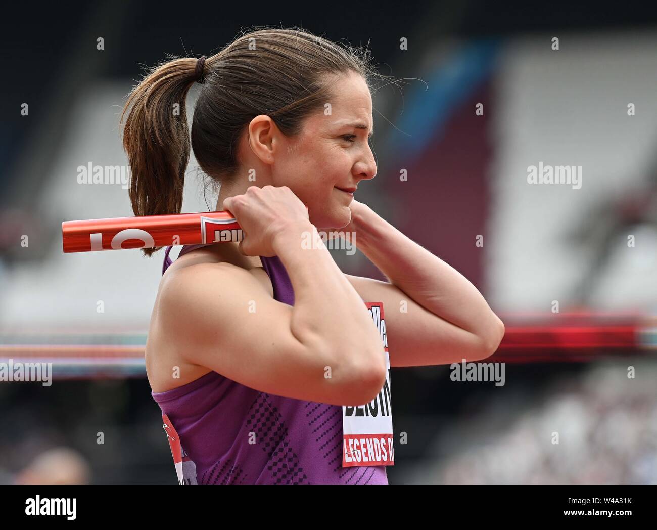 Londra, Regno Unito. 21 Luglio, 2019. Goldie Sayers ottiene pronto a funzionare in 4 x 100m leggende race. Anniversario giochi atletica. Lo stadio di Londra. Stratford. Londra. Regno Unito. Credito Bowden Garry/SIP Agenzia fotografica/Alamy Live News. Credito: Sport In immagini/Alamy Live News Foto Stock