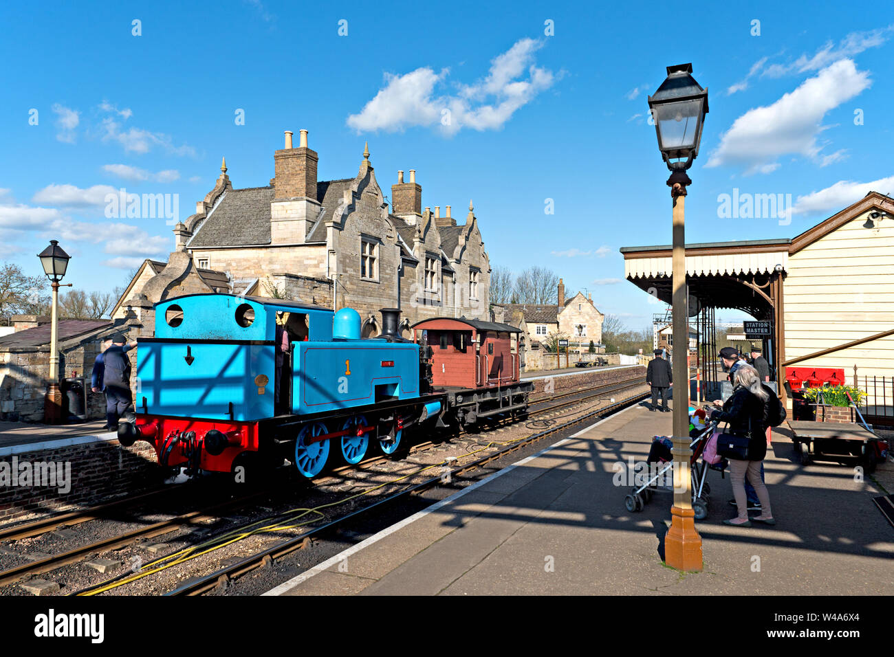 Stazione di Wansford sulla ferrovia storica della valle di Nene nel Regno Unito di Cambridgeshire Foto Stock